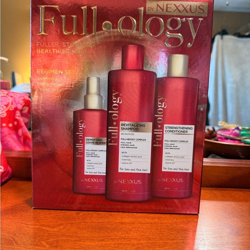 Nexx Full•ology Revitalizing Haircare Set - Red
